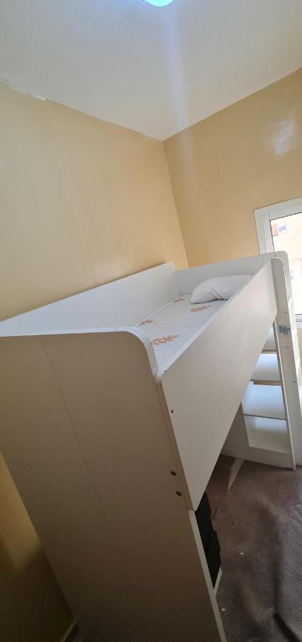 Dubai Hostel, Bedspace And Backpackers Exterior photo