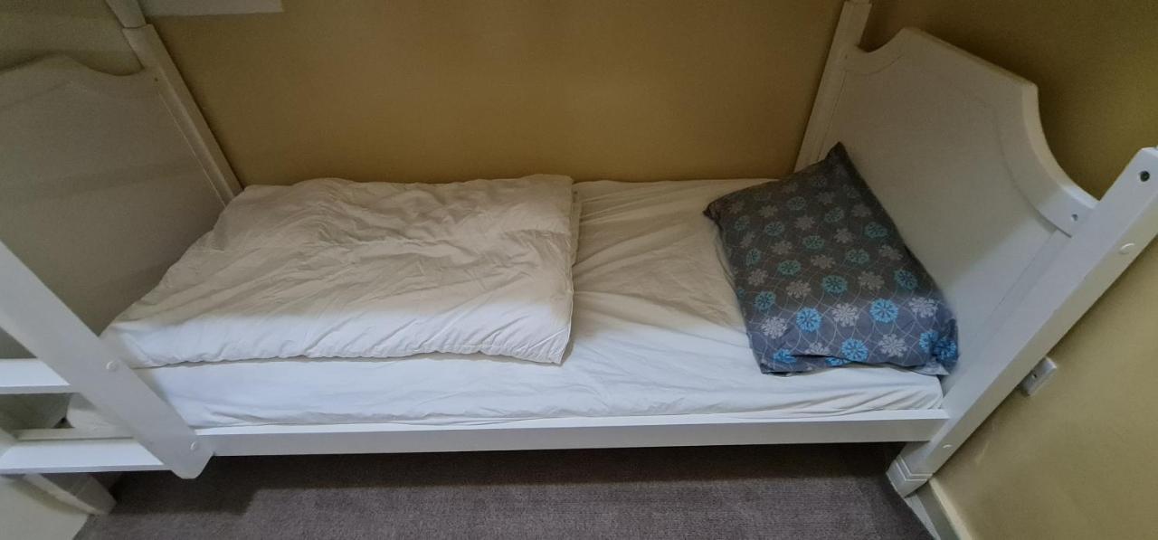 Dubai Hostel, Bedspace And Backpackers Exterior photo
