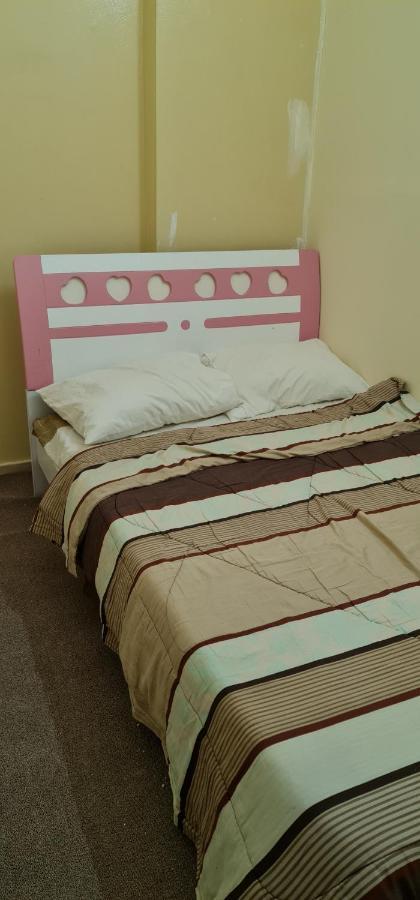 Dubai Hostel, Bedspace And Backpackers Exterior photo