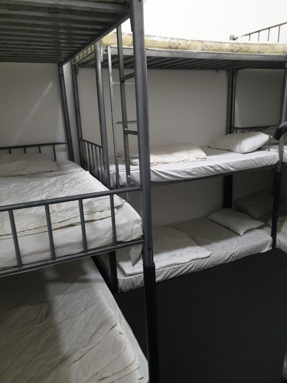 Dubai Hostel, Bedspace And Backpackers Exterior photo