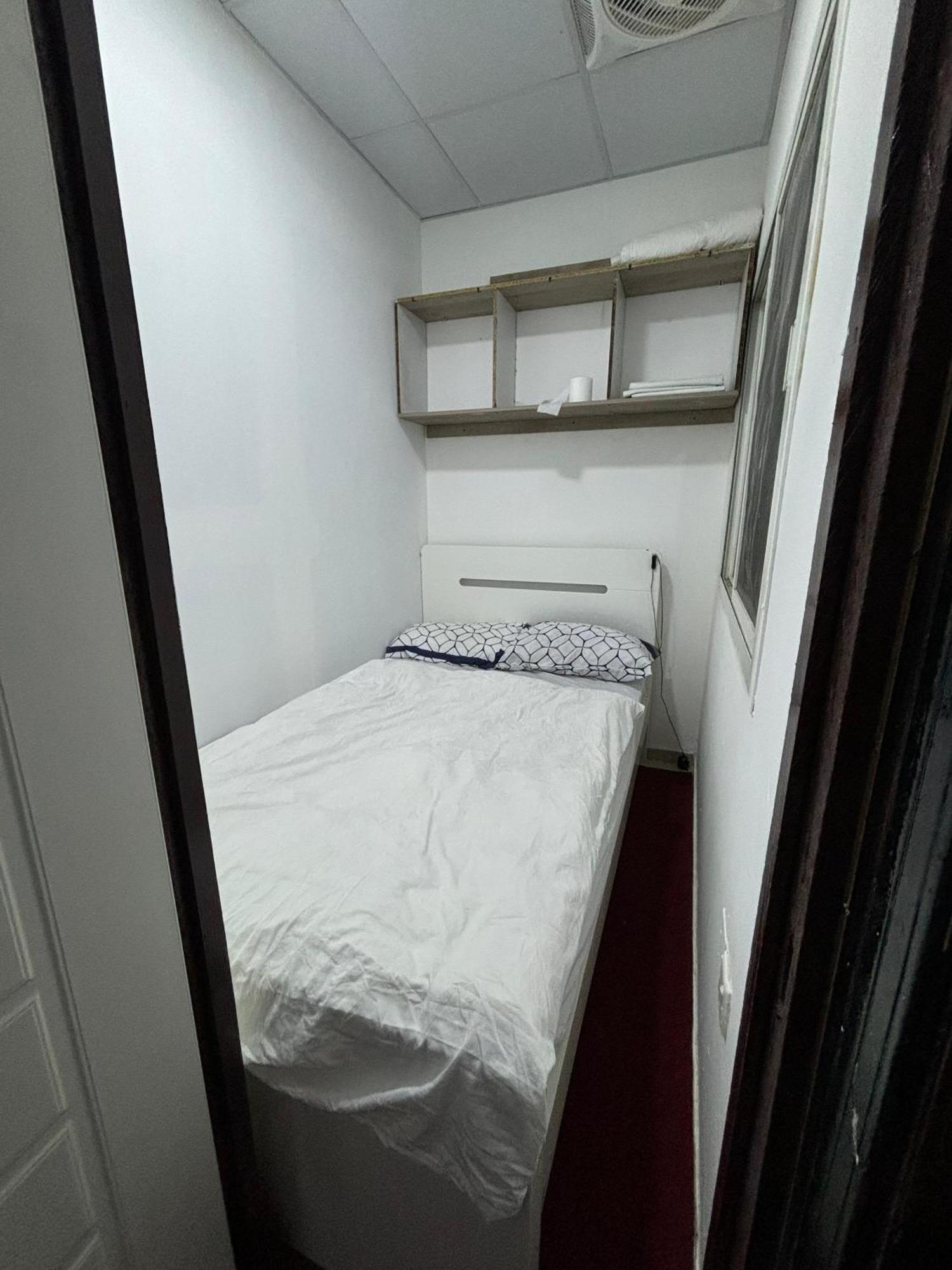 Dubai Hostel, Bedspace And Backpackers Exterior photo